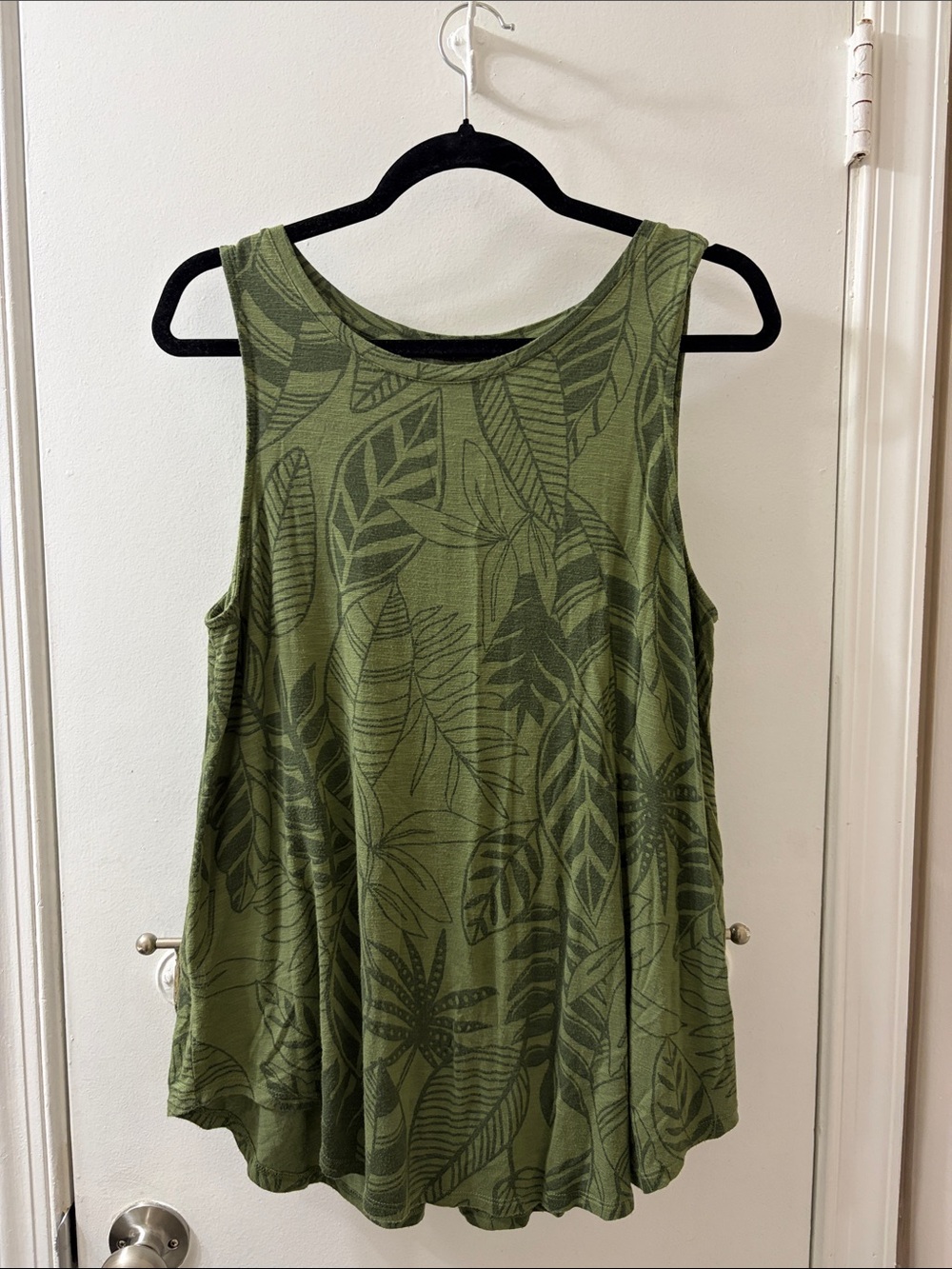 Women’s Leaf-Print Olive Green Tank Top